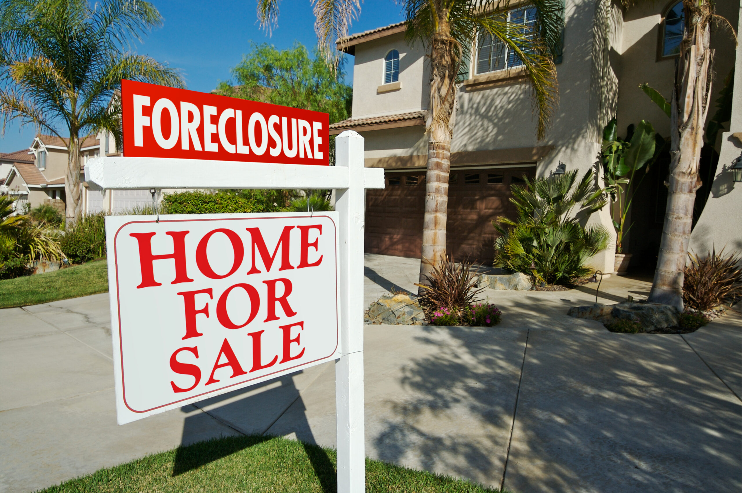 Why Homeowners in Pre-Foreclosure Turn to Cash Home Buyers in Tampa