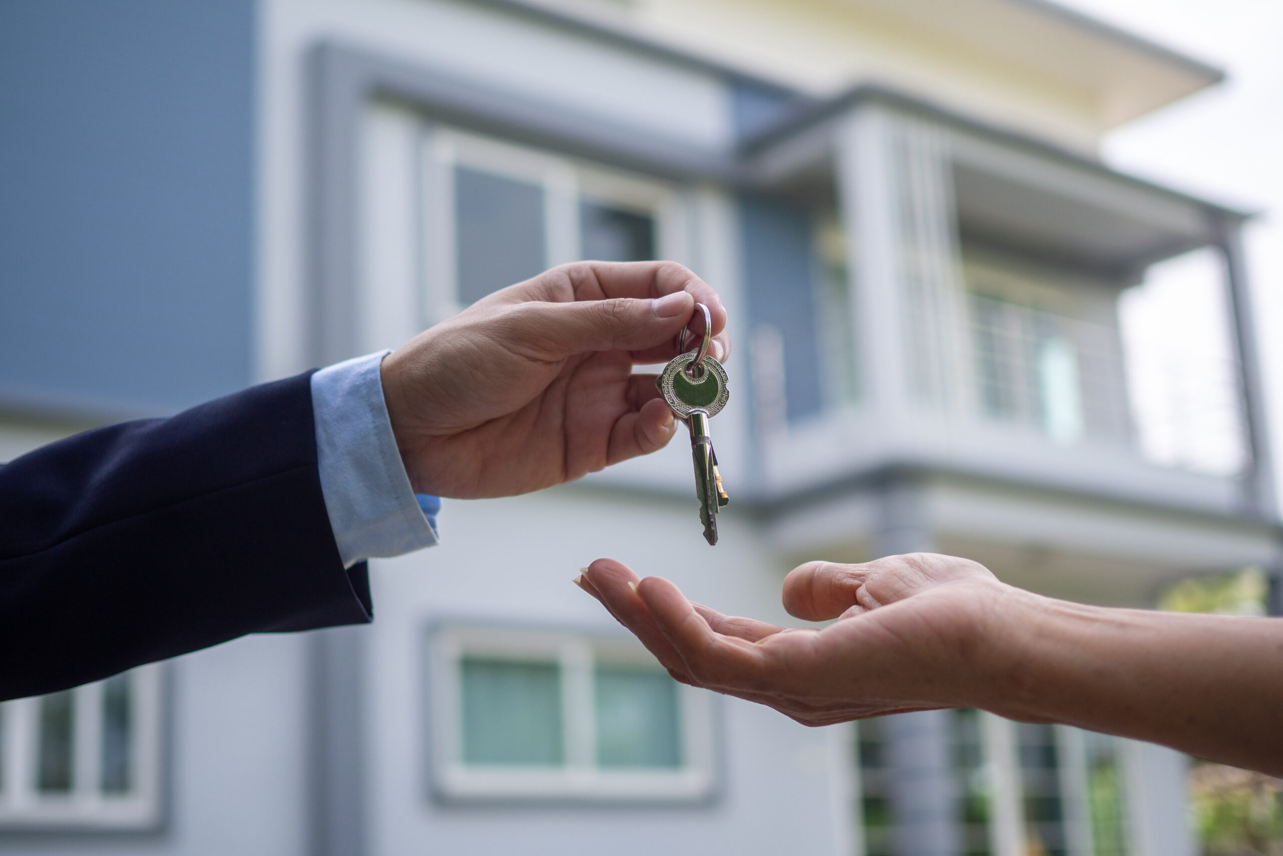 How Tampa Homeowners Can Sell As-Is Without Paying for Repairs or Cleaning