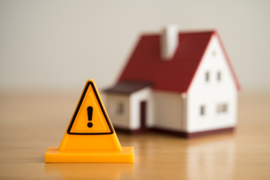 Dealing with an Empty House in Tampa Why Cash Offers Make Sense